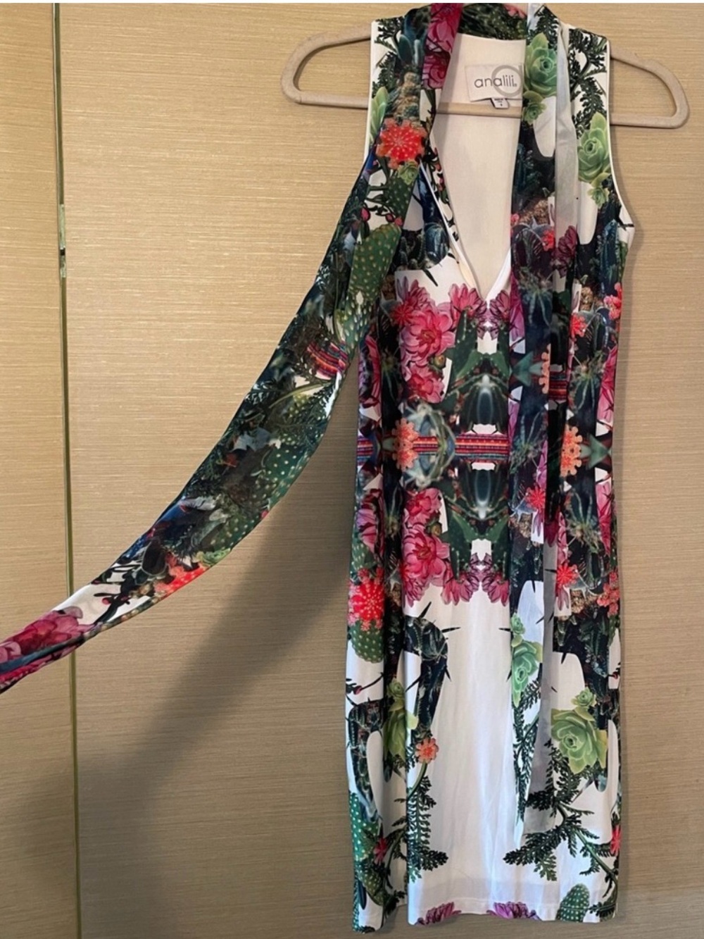 Analili Floral Print Satin Kimono Top in White, Green, Pink
